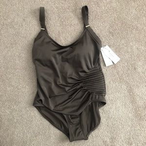 NWT / Calvin Klein Swimwear / Sz 1X